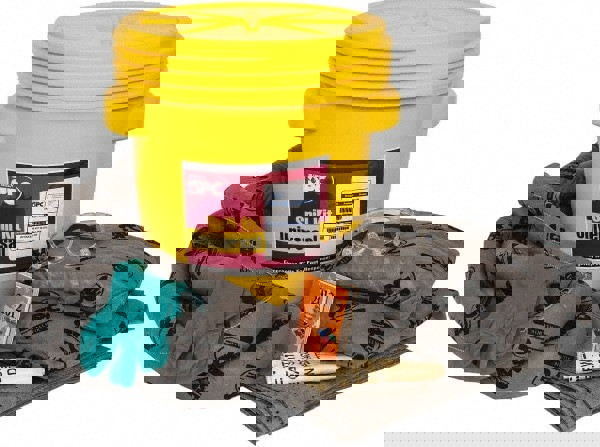 15 Gal Capacity Universal Spill Kit